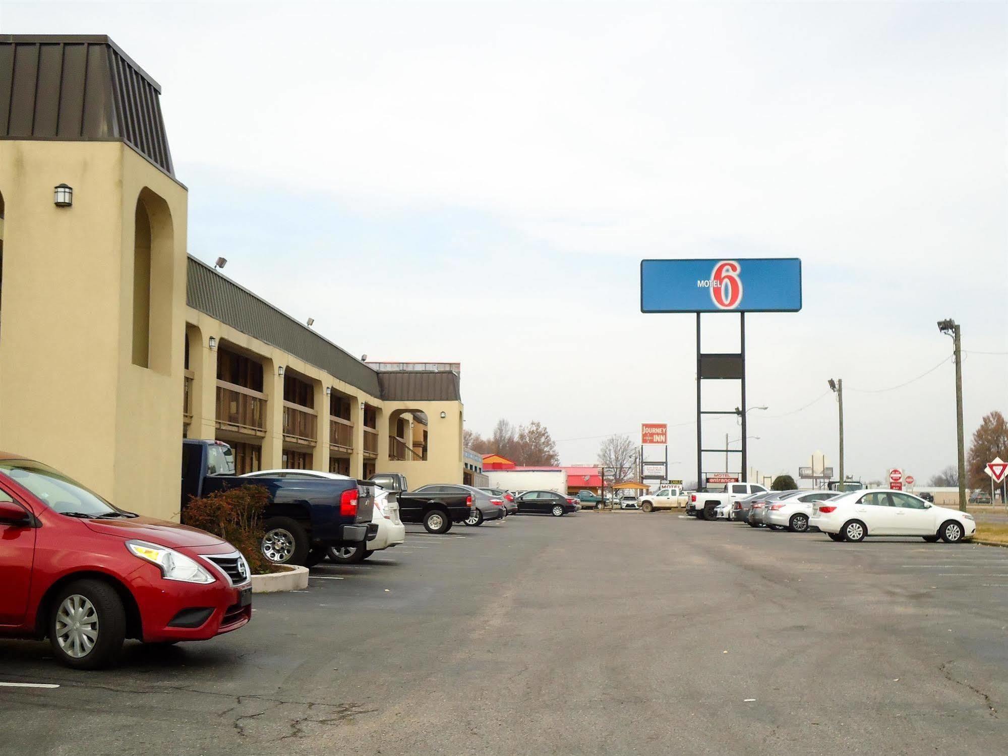 Motel 6 Marion Ar エクステリア 写真